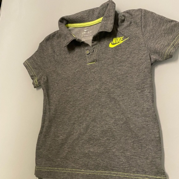 Nike Kids Gray Polo Shirt size 4T - Picture 3 of 5